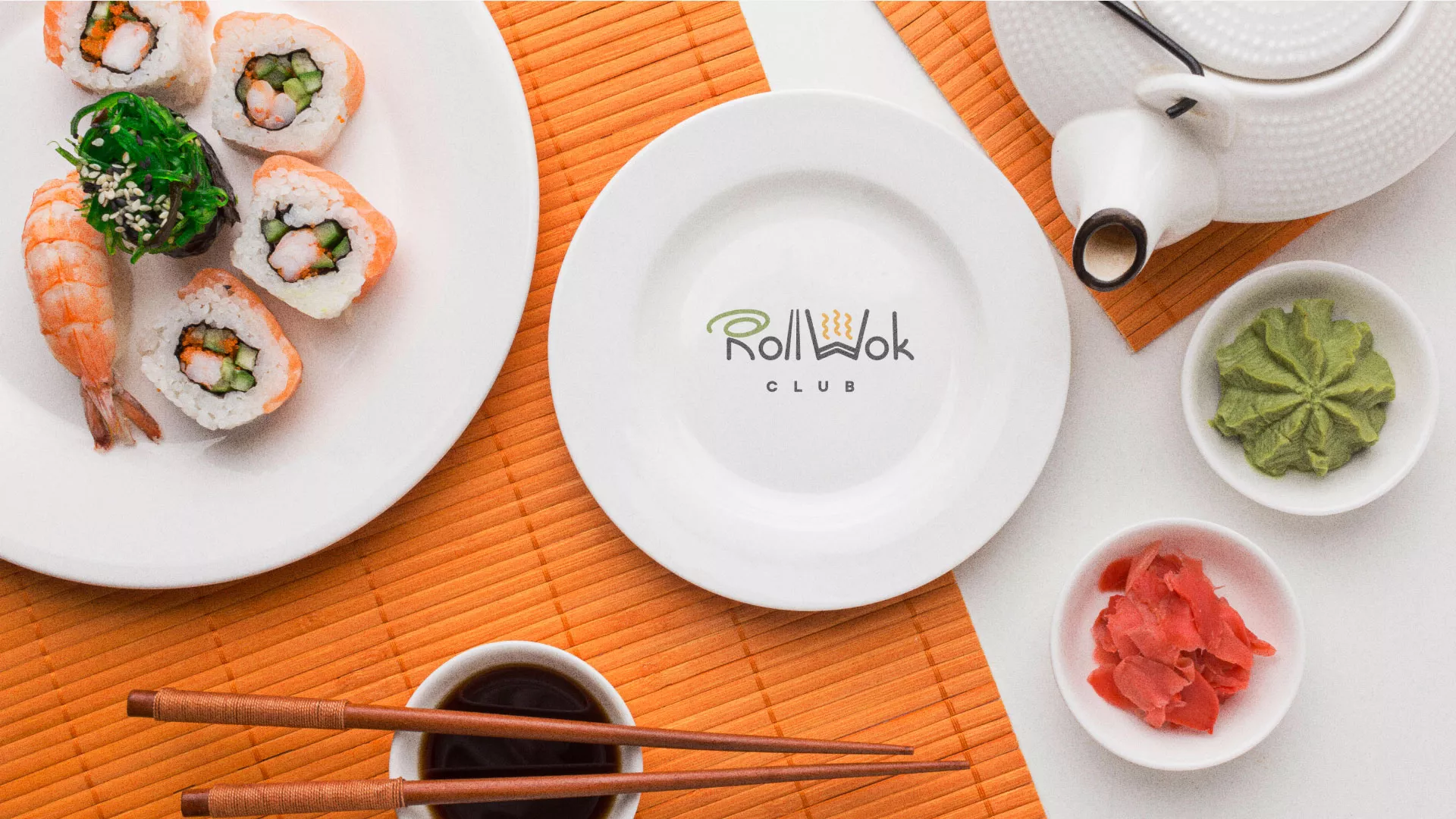 Разработка логотипа и фирменного стиля суши-бара «Roll Wok Club» в Ртищево